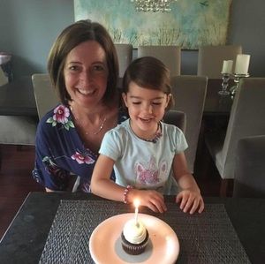 Meet your Posher, Laura